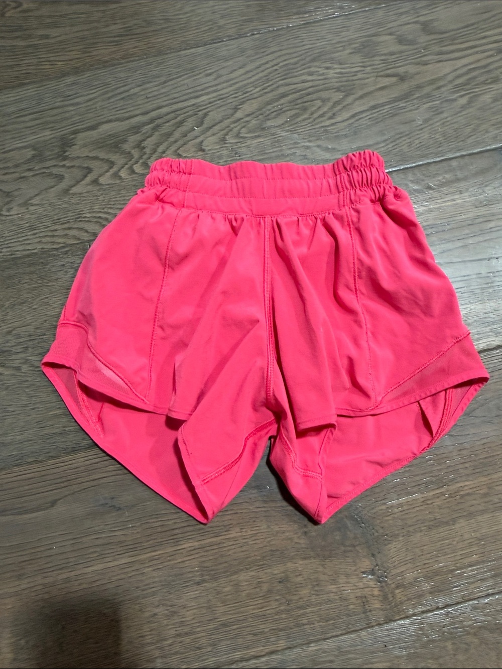 Lululemon Women's Active Pink Running Shorts - Lightweight High-Waist 4 inch